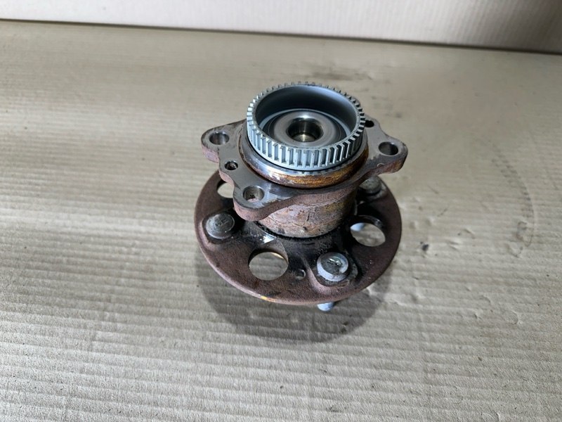 Ступица задняя HYUNDAI ACCENT RB 10- 52750-0U000 Б/У