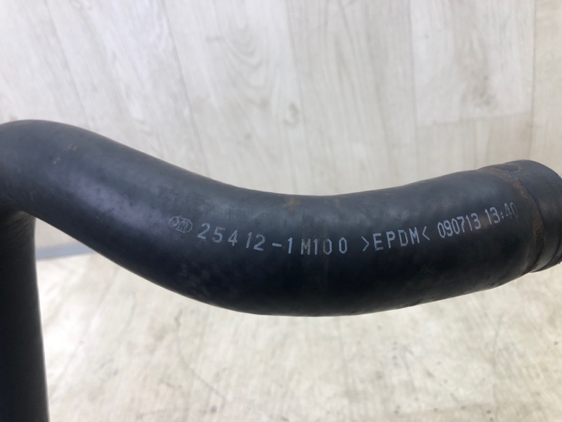 Патрубок системы охлаждения FORTE/CERATO TD 08-13 2010 TD 2.0 G4KD