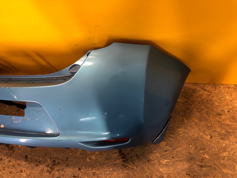 Бампер задний LEAF 10-17