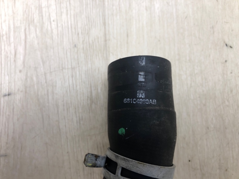 Патрубок системы охлаждения 200 14-16