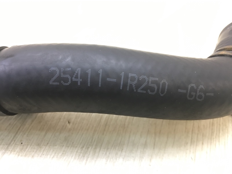 Патрубок системы охлаждения ACCENT RB 10- RB 1.6 G4FD Патрубок системы охлаждения ACCENT RB 10- RB 1.6 G4FD