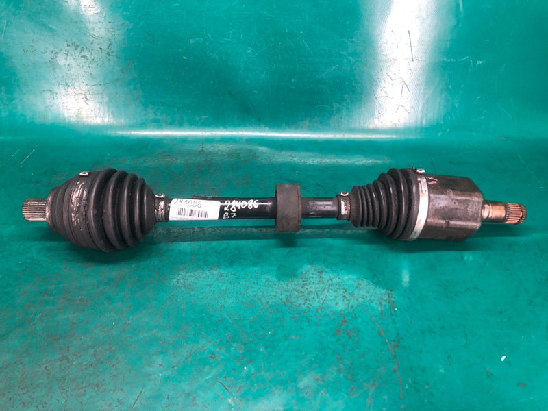 Привод передний левый VOLKSWAGEN PASSAT B7 11-15 11/2011 CBTA 2.5L 561 407 271 AE Б/У