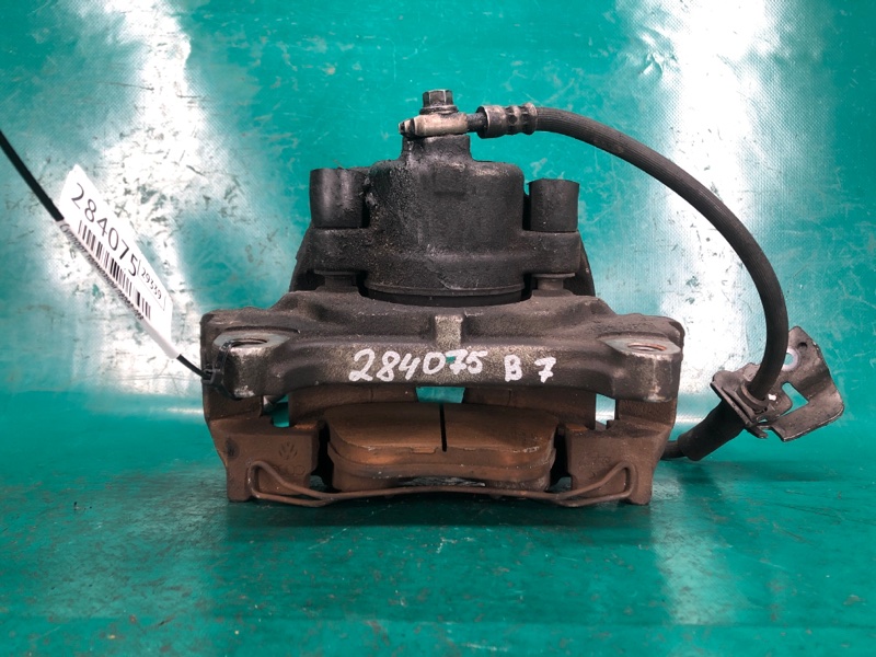 Суппорт тормозной передний левый PASSAT B7 11-15 11/2011 CBTA 2.5L