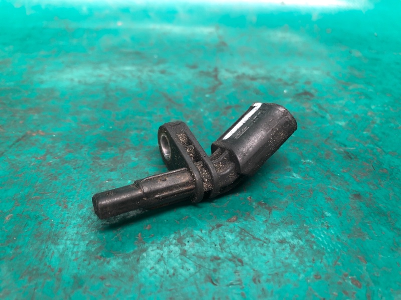 Запчасть датчик abs передний левый VOLKSWAGEN PASSAT B7 11-15 11/2011 CBTA 2.5L WHT 003 857 Б/У Датчик ABS передний левый VOLKSWAGEN PASSAT B7 11-15 11/2011 CBTA 2.5L WHT 003 857 Б/У