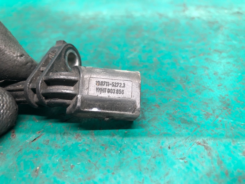 Датчик ABS передний правый PASSAT B7 11-15 11/2011 CBTA 2.5L