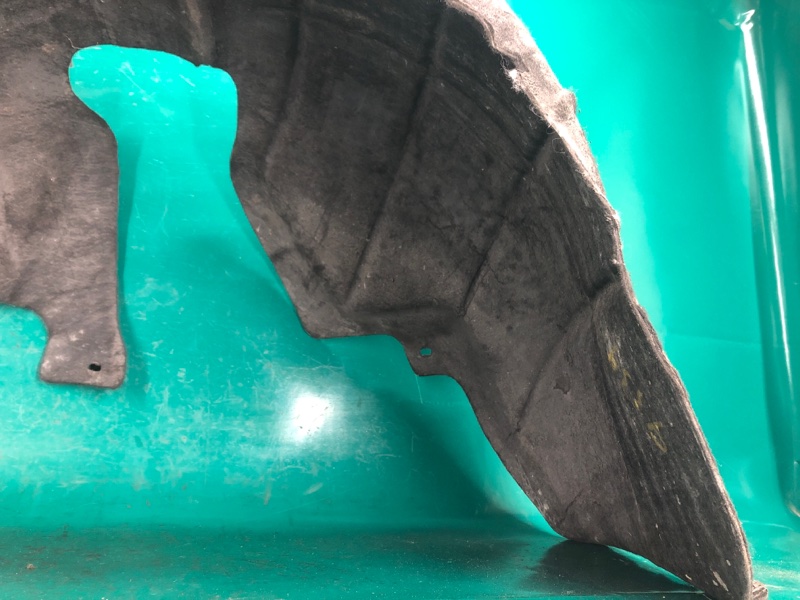 Подкрылок задний левый PASSAT B7 11-15 11/2011 CBTA 2.5L