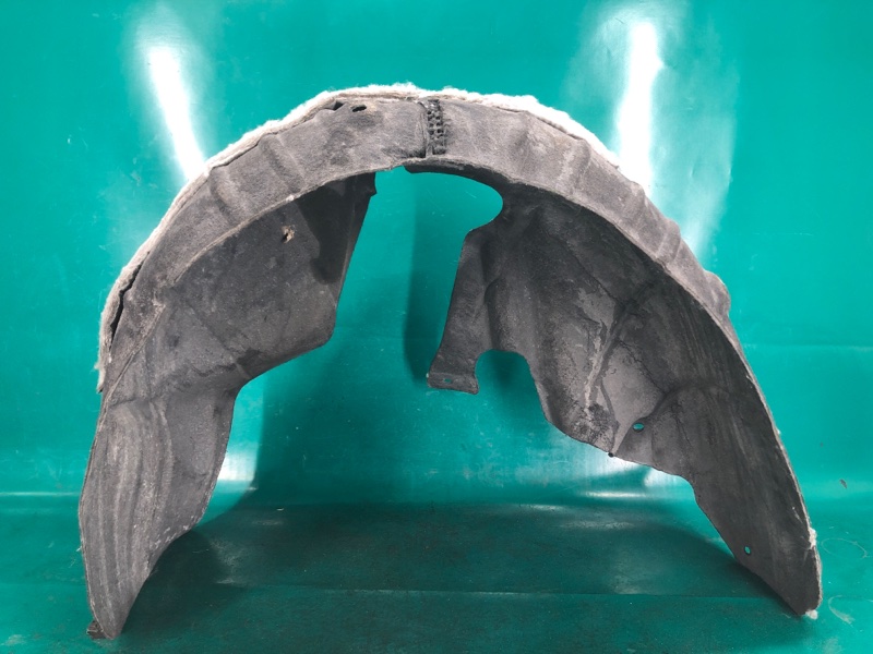 Подкрылок задний правый VOLKSWAGEN PASSAT B7 11-15 11/2011 CBTA 2.5L 561 810 972 A Б/У