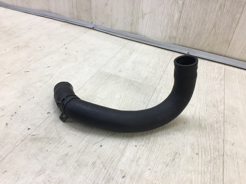 Патрубок системы охлаждения ACCENT RB 10- RB Патрубок системы охлаждения ACCENT RB 10- RB