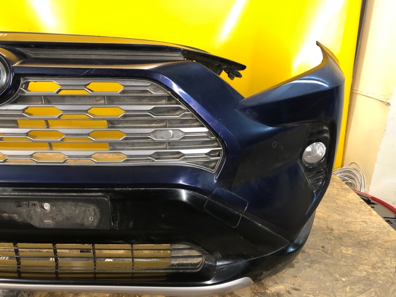 Бампер передний RAV4 18- Бампер передний RAV4 18-