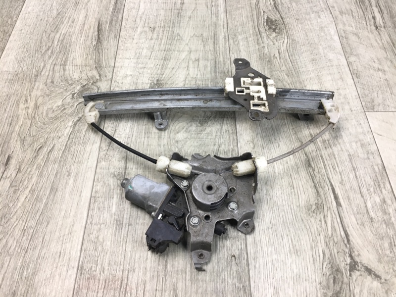 Стеклоподъемник задний левый ALTIMA L32 07-12