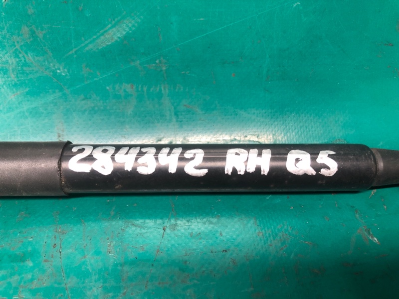 Амортизатор капота правый Q5 08-16 2011 CAEB 2.0T