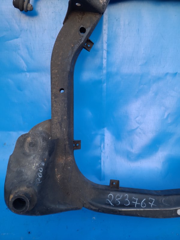 Балка передней подвески CEED 06-12 Балка передней подвески CEED 06-12