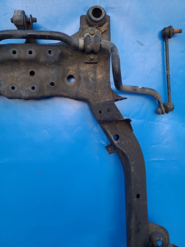 Балка передней подвески CEED 06-12 Балка передней подвески CEED 06-12