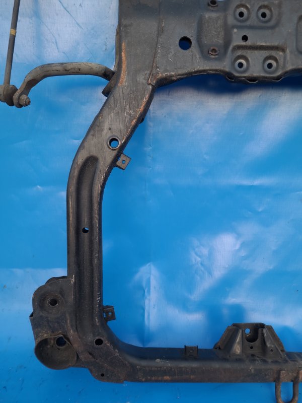 Балка передней подвески CEED 06-12 Балка передней подвески CEED 06-12