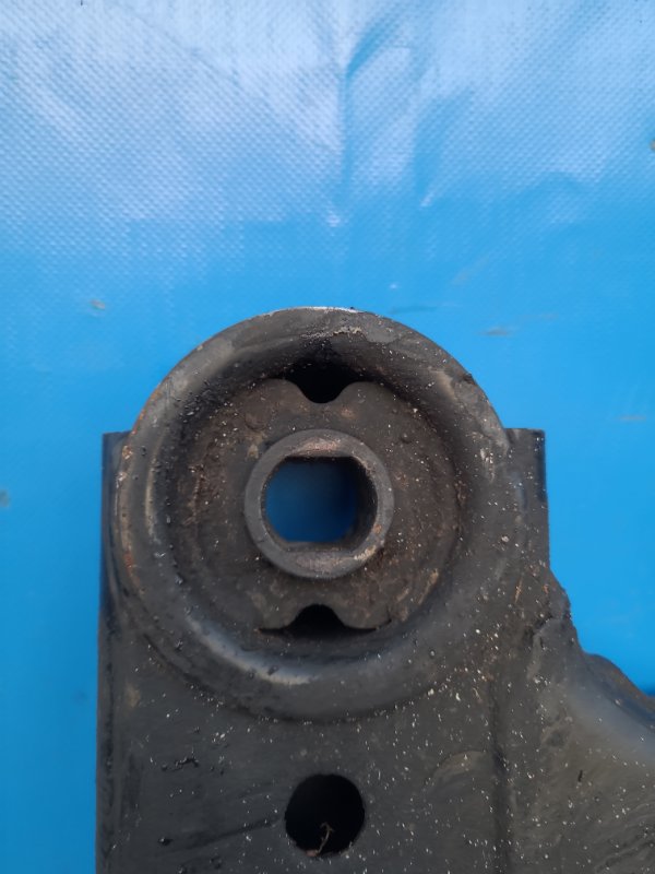 Балка передней подвески CEED 06-12 Балка передней подвески CEED 06-12