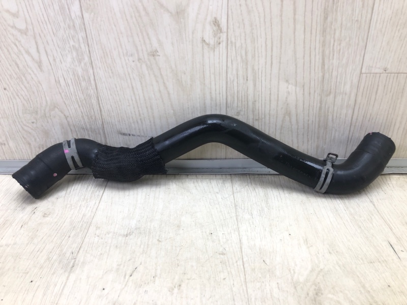 Патрубок системы охлаждения FORD FOCUS 10-18 CV6Z-8260-K Б/У