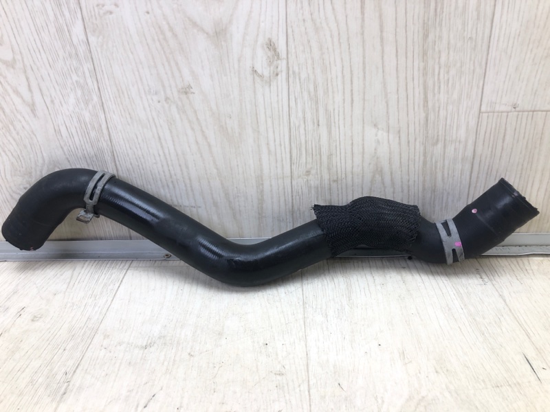 Патрубок системы охлаждения FOCUS 10-18