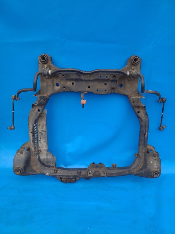 Балка передней подвески HYUNDAI ELANTRA HD 06-11 62405-2H020 Б/У