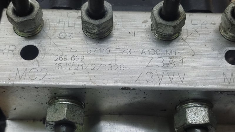 Блок ABS TLX 14-17 2017 3.5L 6