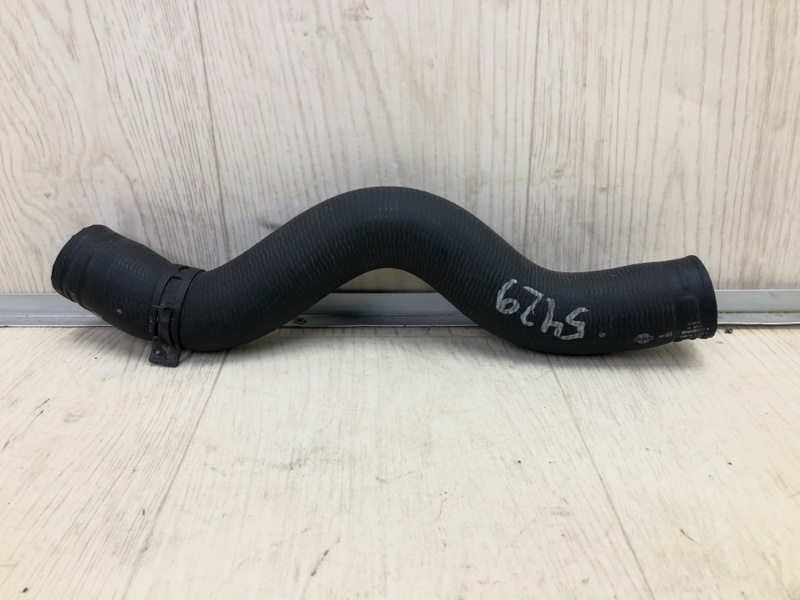 Патрубок системы охлаждения NISSAN NV200 USA 13- 2015 M20XUS 2.0 MR20DE 215013LM0A Б/У