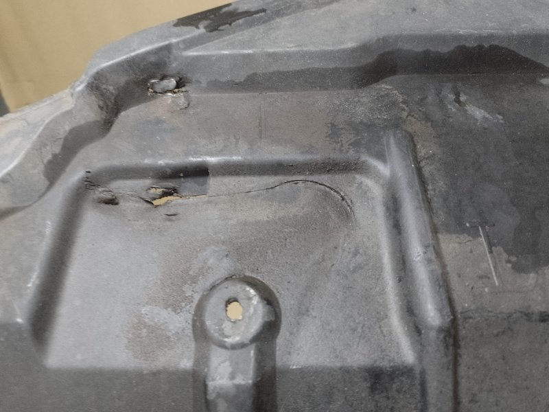 Защита двигателя левая CAMRY 40 06-11