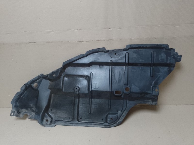 Защита двигателя левая TOYOTA CAMRY 40 06-11 51442-33080 Б/У