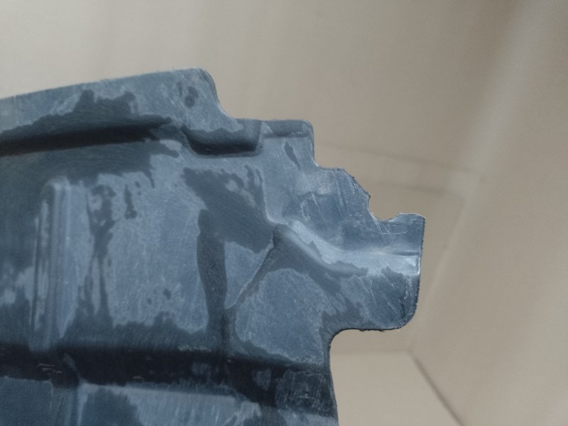 Защита двигателя левая TOYOTA CAMRY 40 06-11