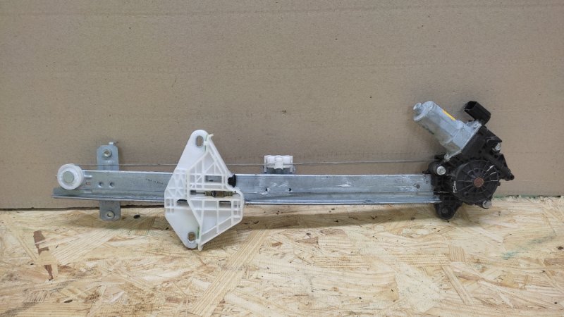 Стеклоподъемник передний правый ACURA TLX 14-17 3.5L 6