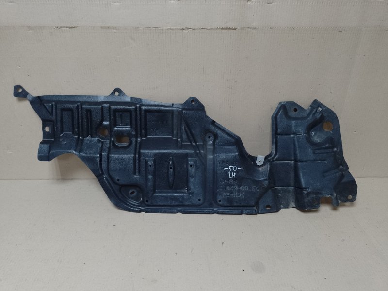 Запчасть защита двигателя левая TOYOTA CAMRY 50 12-15 51442-33150 Б/У Защита двигателя левая TOYOTA CAMRY 50 12-15 51442-33150 Б/У