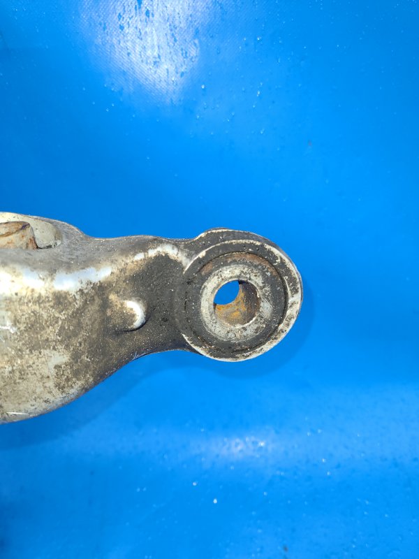 Балка передней подвески GS350 GS300 05-11 Балка передней подвески GS350 GS300 05-11