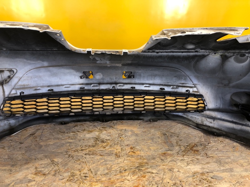 Бампер передний LEAF 10-17