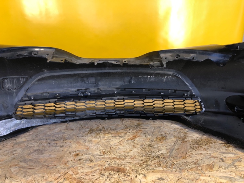 Бампер передний LEAF 10-17