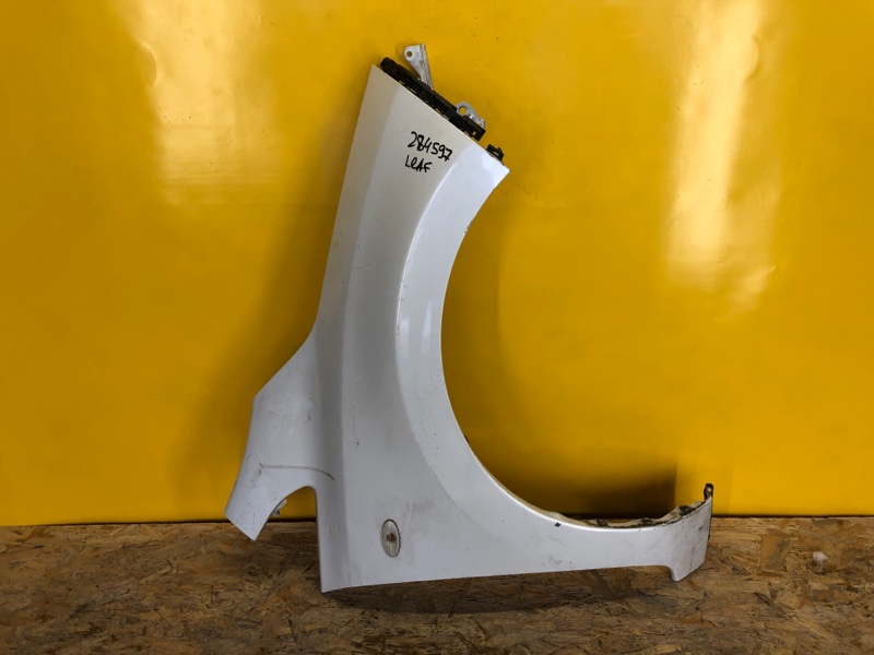 Крыло переднее переднее правое NISSAN LEAF 10-17 63100-3NF0A Б/У