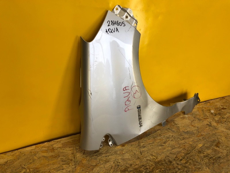 Крыло переднее переднее правое TOYOTA PRIUS C/AQUA 11-14 Крыло переднее переднее правое TOYOTA PRIUS C/AQUA 11-14