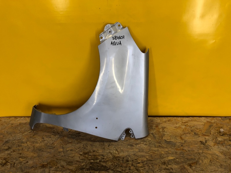 Крыло переднее переднее левое TOYOTA PRIUS C/AQUA 11-14 53802-52160 Б/У