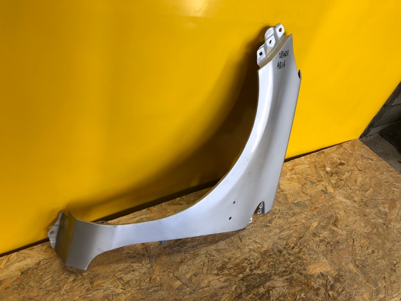 Крыло переднее переднее левое PRIUS C/AQUA 11-14