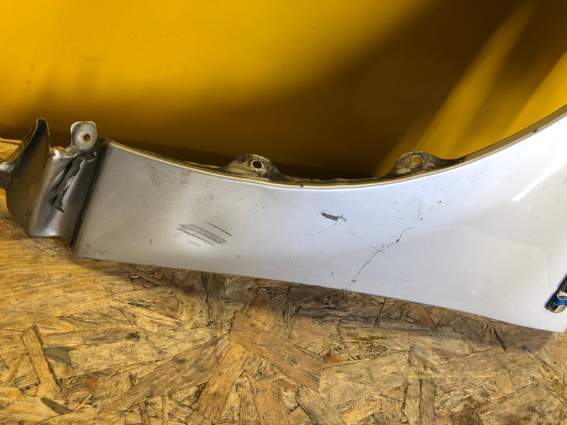 Крыло переднее переднее левое PRIUS - 30 09-17