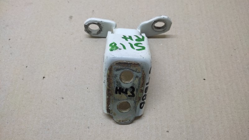 Петля двери нижняя задняя правая ACURA TLX 14-17 2017 3.5L 6 67920-TZ3-A02ZZ Б/У