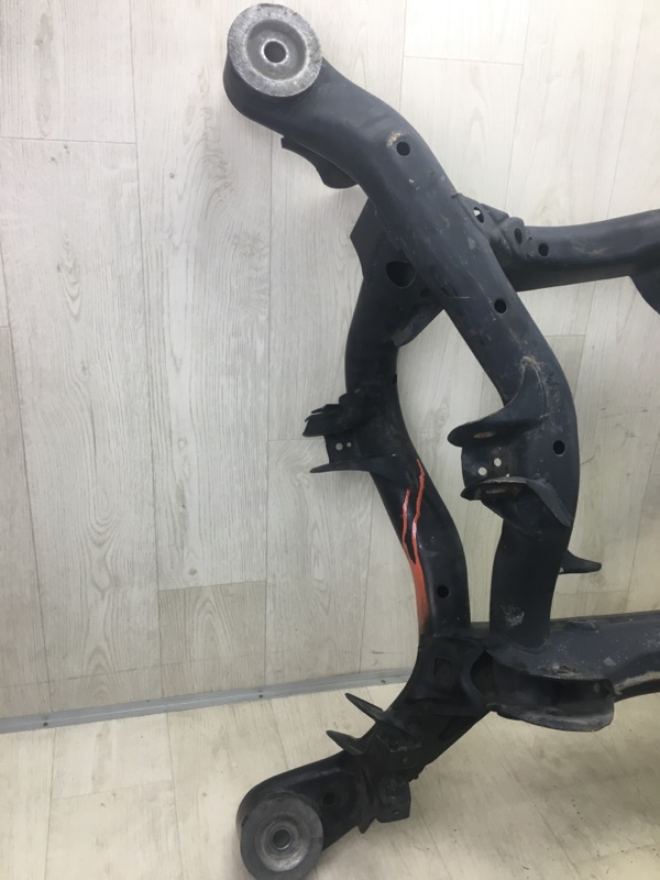 Балка задней подвески TOUAREG 10-17 ВНЕДОРОЖНИК