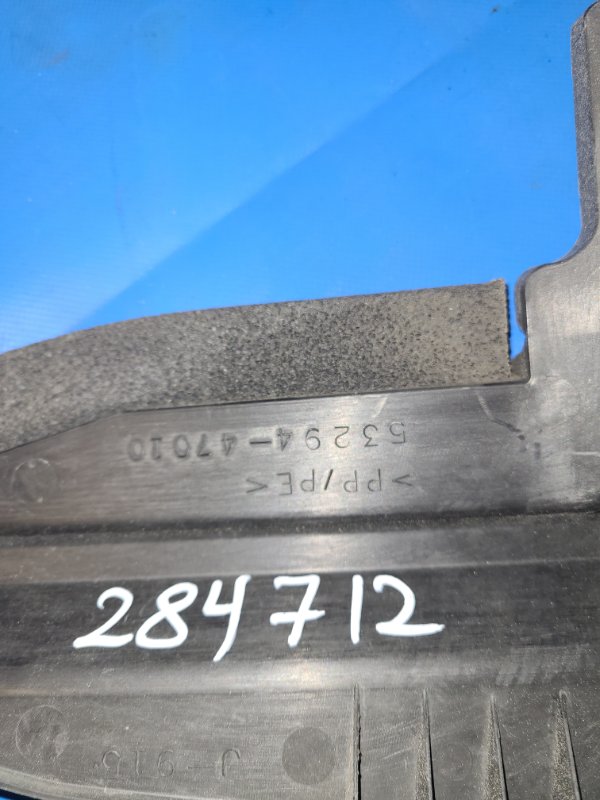 Дефлектор воздушный левый PRIUS - 30 09-17