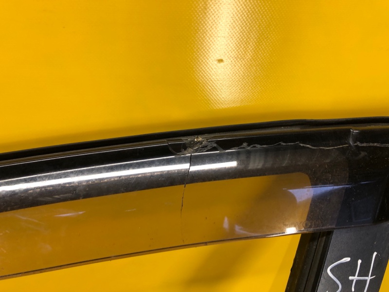 Дверь передняя левая PRIUS - 30 09-17 Дверь передняя левая PRIUS - 30 09-17