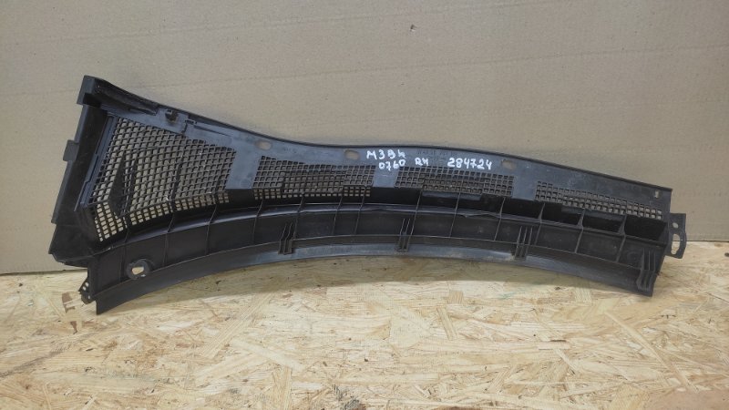 Пластик под лобовое стекло / Жабо правый 3 BK 03-08 2006 SEDAN 2.3 L3 Пластик под лобовое стекло / Жабо правый 3 BK 03-08 2006 SEDAN 2.3 L3