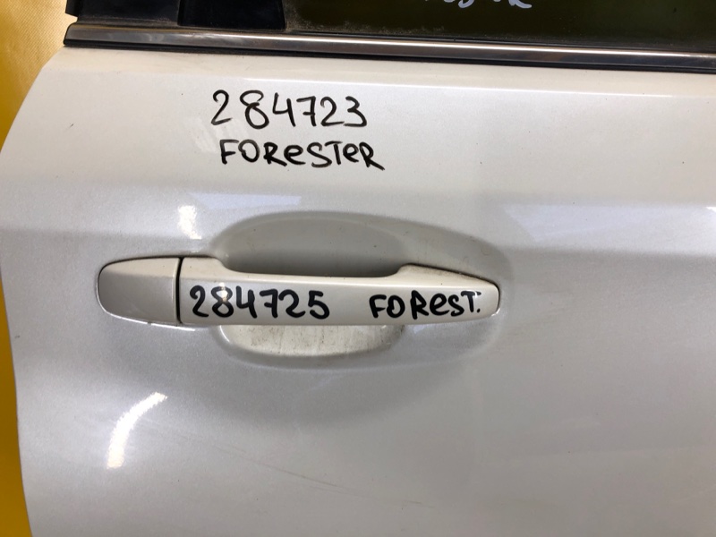 Ручка двери наружная задняя правая SUBARU FORESTER 12-19 61160FJ000W6 Б/У