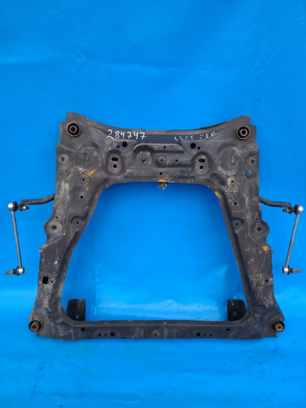 Балка передней подвески NISSAN LEAF 10-17 54400-3NA0A Б/У