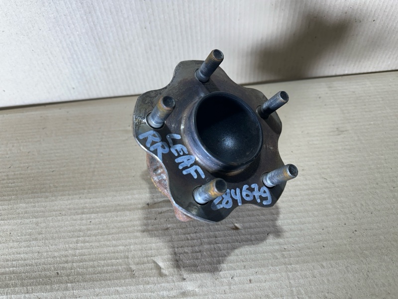 Ступица задняя NISSAN LEAF 10-17 43202-1KA0A Б/У