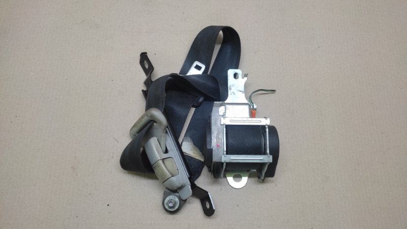 Ремень безопасности передний левый MAZDA 3 BK 03-08 2006 SEDAN 2.3 L3 BR9E-57-L90B02 Б/У