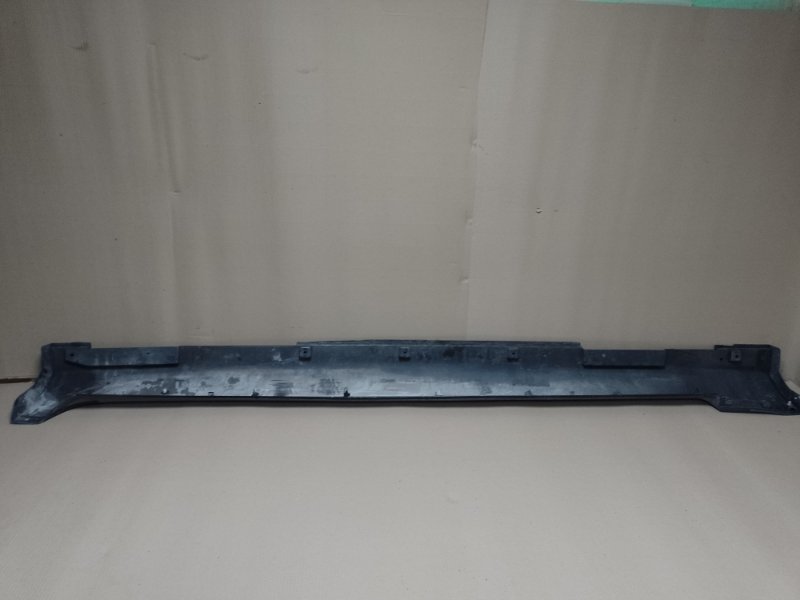 Накладка порога наружная правая M35/M45 04-10 2004 3.5 VQ35DE