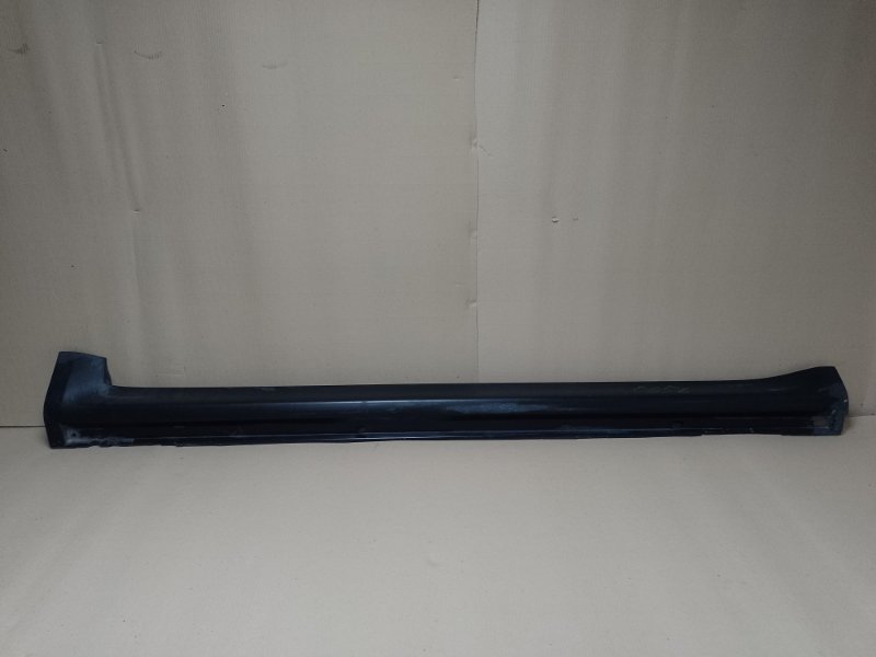 Накладка порога наружная левая SUBARU TRIBECA B10 07-13 2008 3.6 EZ36 91112XA13A Б/У