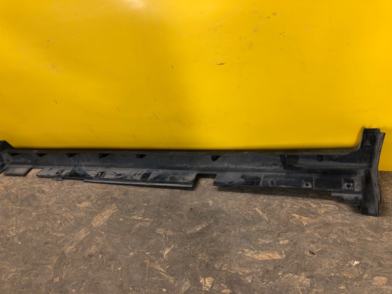 Накладка порога наружная правая X-TRAIL/ROGUE T32 13-20