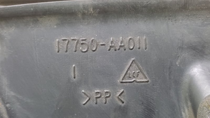 Воздухозаборник TOYOTA SOLARA 03-09 3.3 3MZFE